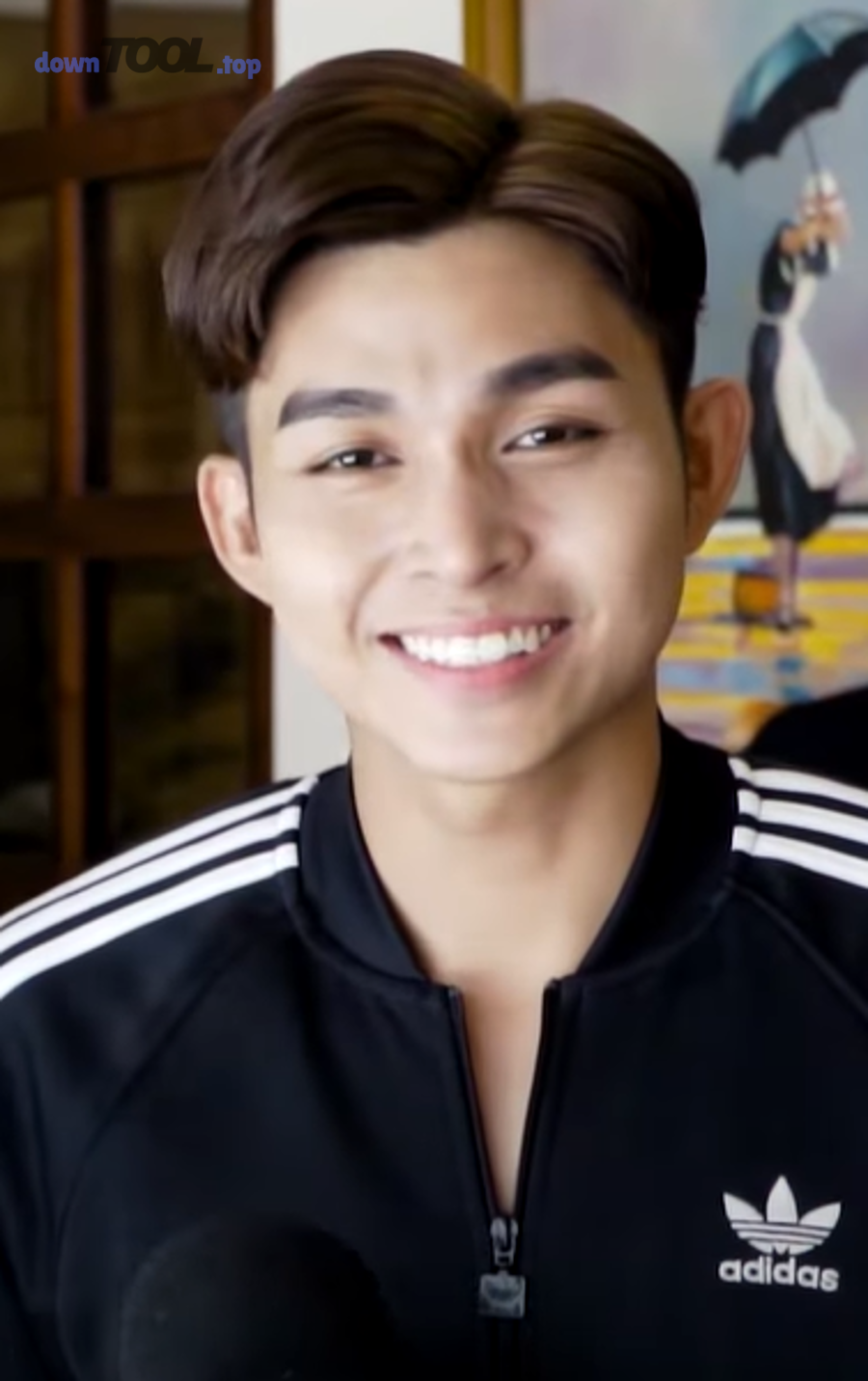 Cách thiết lập báo cáo thu chi tự động theo danh mục và ví tiền ra sao?