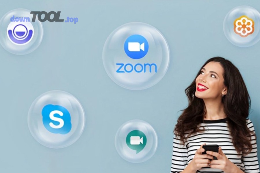 Nhóm làm việc họp trực tuyến qua laptop trong môi trường remote