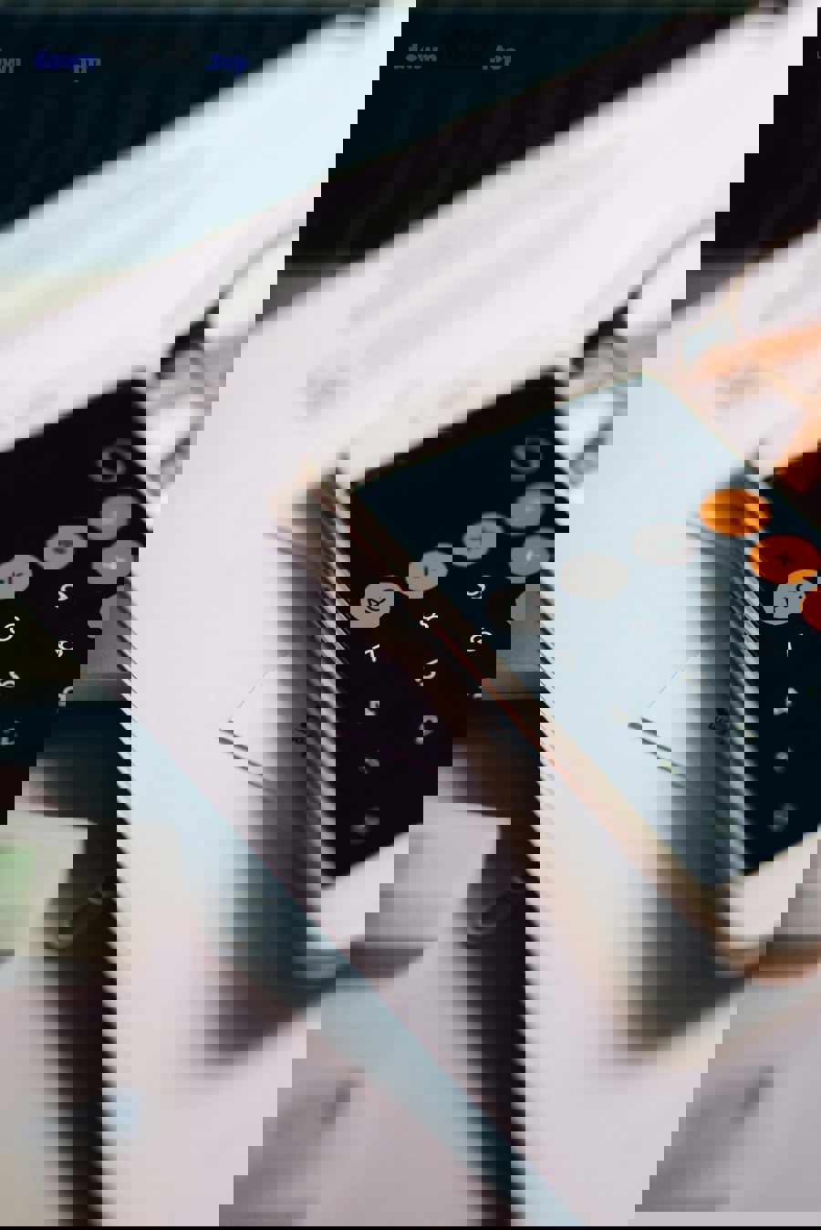 Kết hợp mẫu sổ sách với app kế toán trên điện thoại để chốt sổ theo tháng