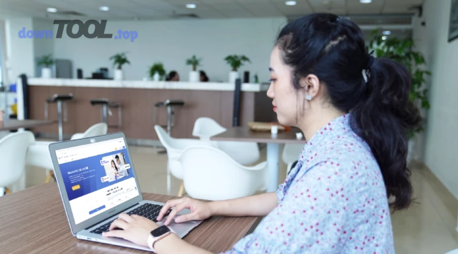 Minh họa lịch làm việc và khung phân bổ ca trong phần mềm lập lịch