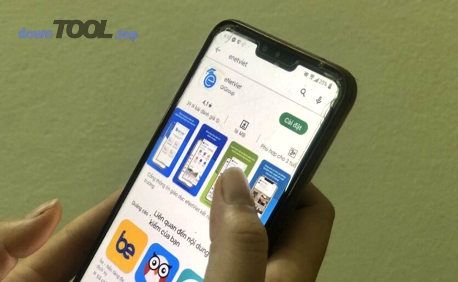Những tiêu chí bắt buộc để so sánh và chọn phần mềm sổ liên lạc điện tử tốt nhất cho trường học là gì?